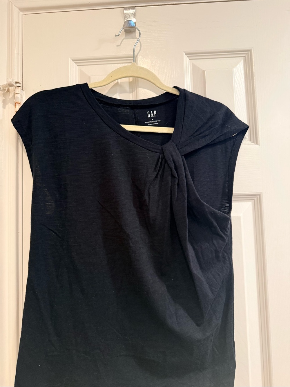 GAP Black Short-Sleeve Asymmetrical Tie-Neck Tee